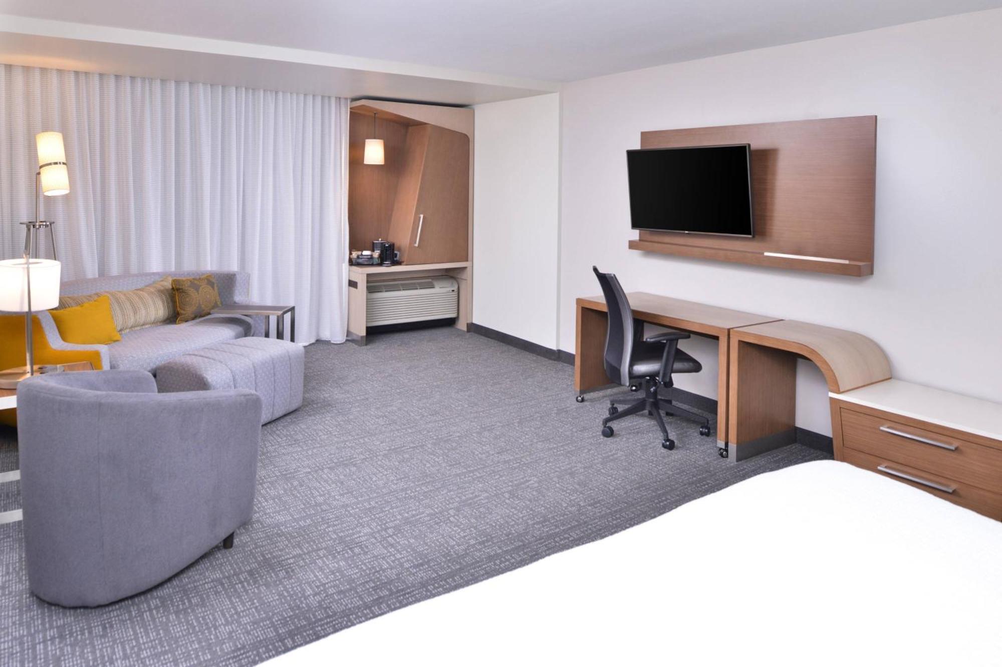 Courtyard By Marriott Columbus Grove City Buitenkant foto